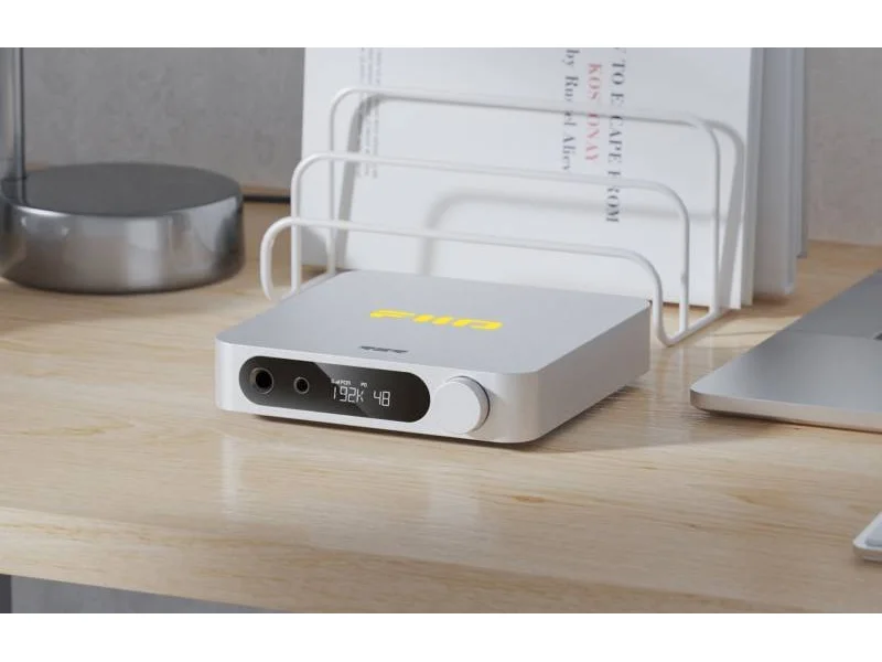 FiiO Desktop DAC and Headphone Amplifier - K11-R2R (S)