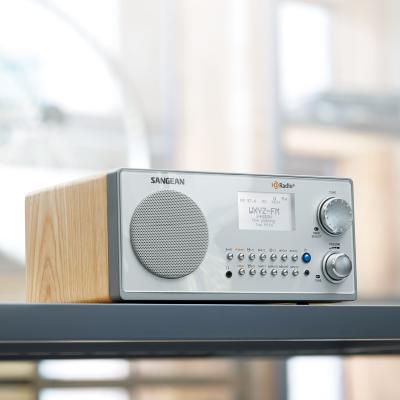 Sangean HD / AM / FM Wooden Radio in Walnut - 14-HDR18