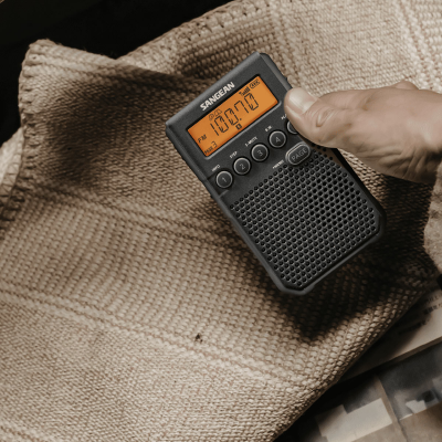 Sangean AM / FM-RDS Rechargeable Pocket Radio - 14‐DT800BK